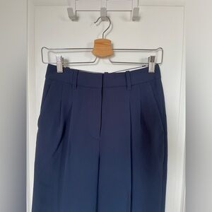 Aritzia Wilfred Effortless Pant, Size 2 Tall, Admiral Navy Blue